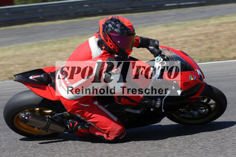 /Archiv-2022/54 13.08.2022 Plüss Moto Sport ADR/Einsteiger/1